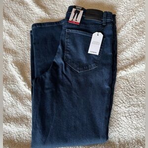 NWT WOMAN EXPRESS SKINNY JEAN SIZE 14